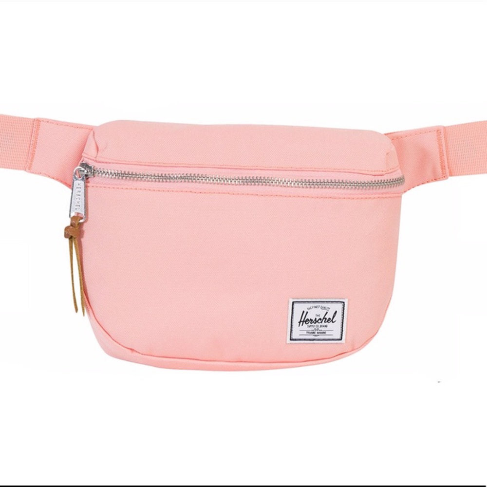 🆕 HERSCHEL SUPPLY COMPANY Fanny/Hip Pack — PEACH